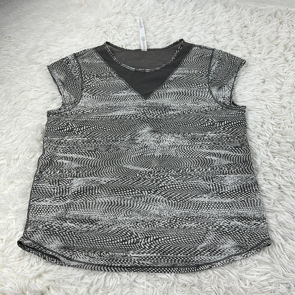 Lululemon For The Run Short Sleeve Swerve Vapor Metal Grey / Metal Grey